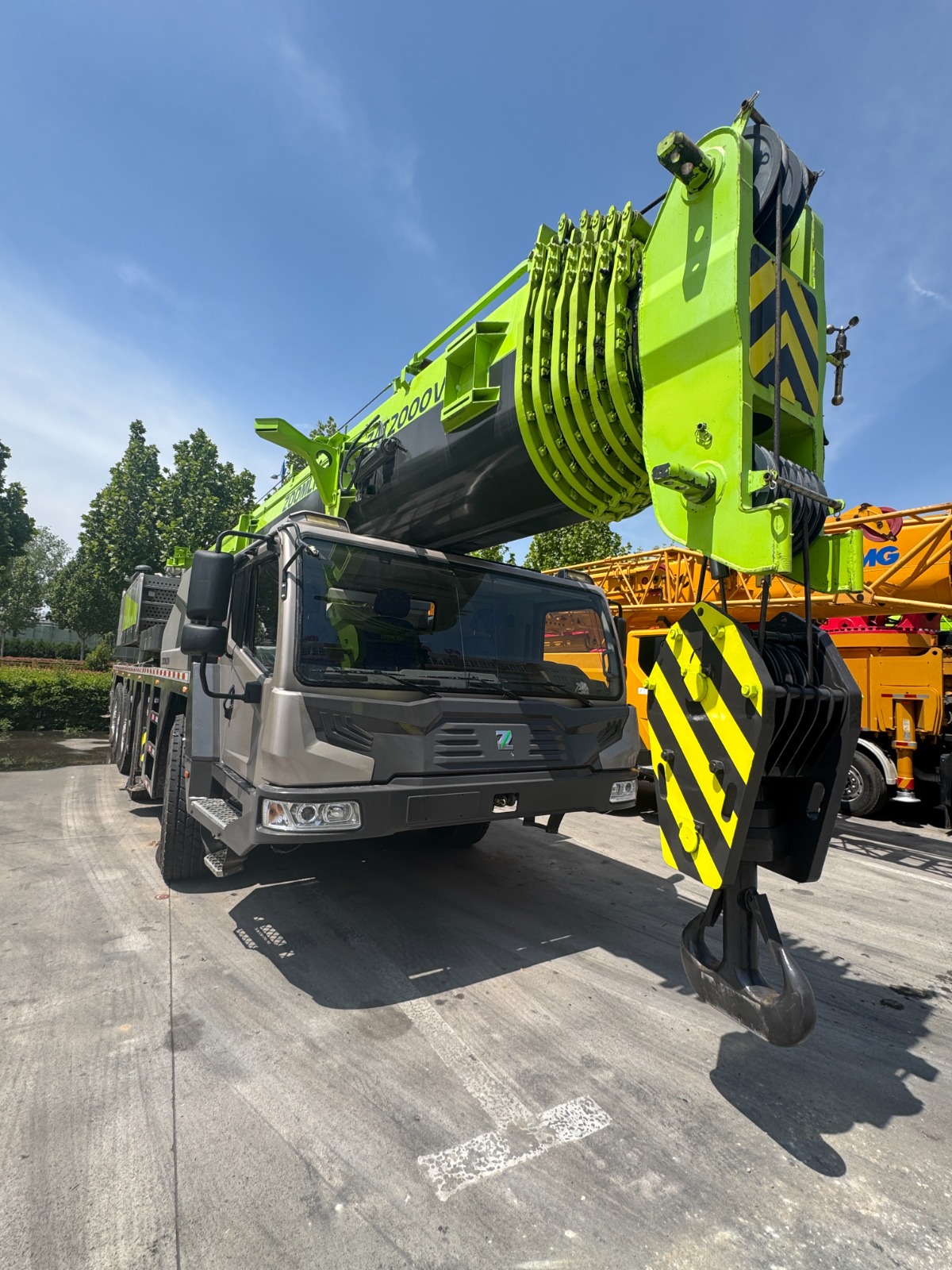 Commercial Building Construction - Crane Installation